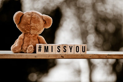 I miss you sayings: the most beautiful ways to express longing
