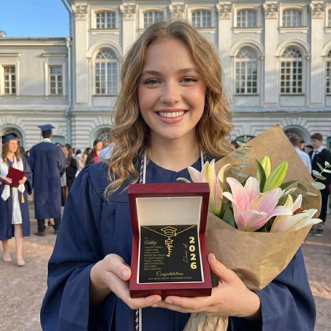 Personalized Necklace "Graduation"