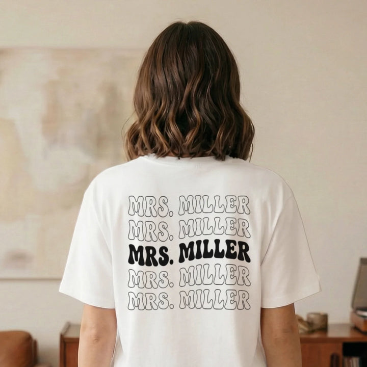 Personalized Oversized T-Shirt "Retro Mrs."