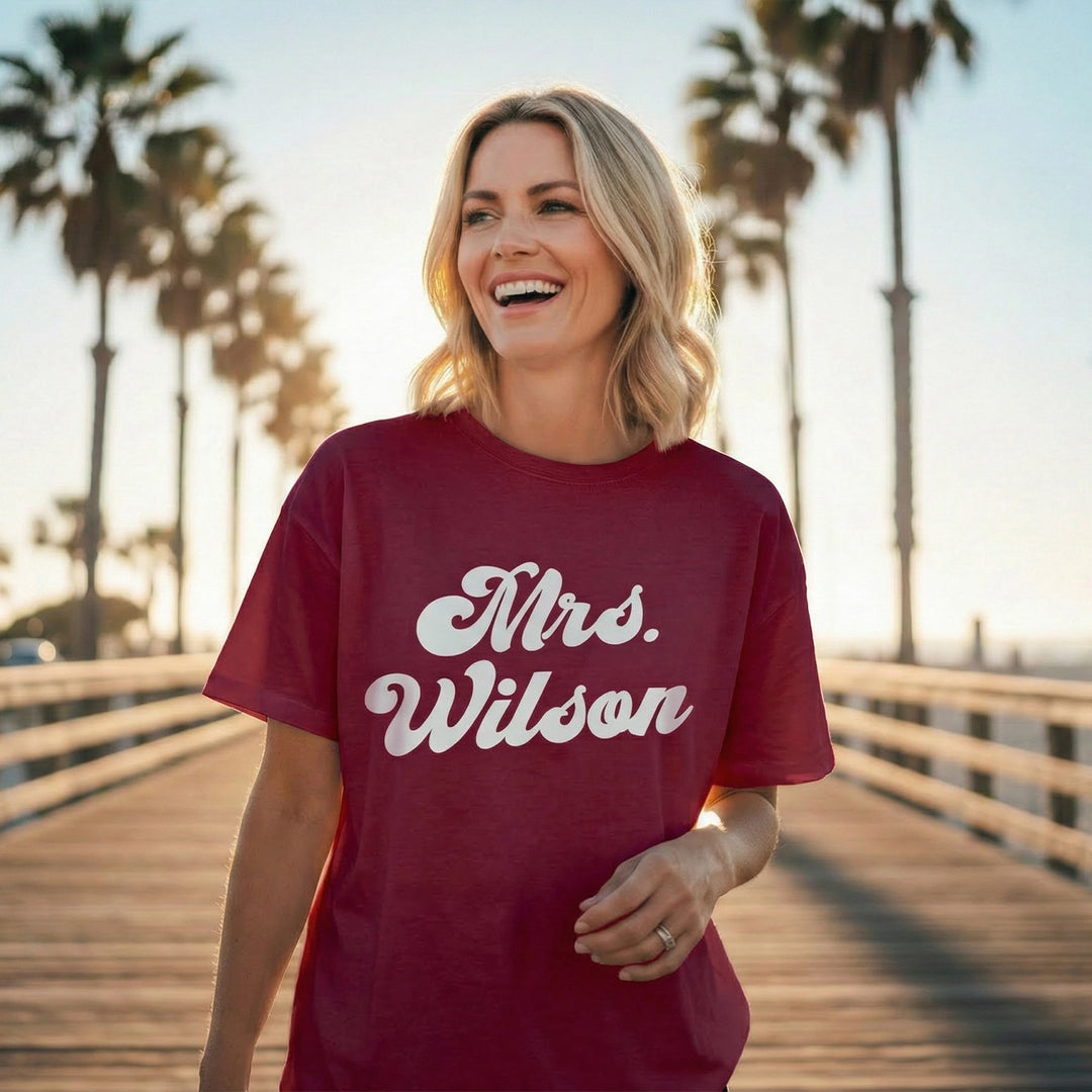Personalized Oversized T-Shirt "Mrs"