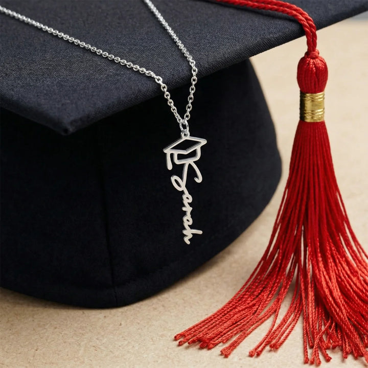 Personalized Necklace "Graduation"