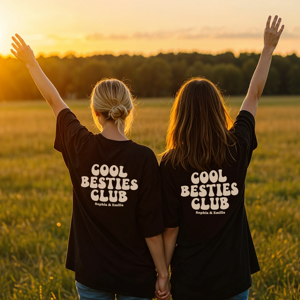 Personalisiertes T-Shirt "Cool Besties Club"