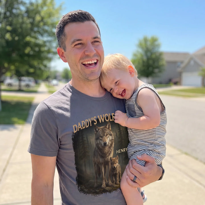 Personalized T-Shirt "Dad's Wolf Pack"