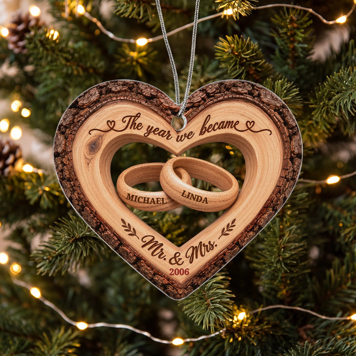 Personalized Christmas Tree Ornament "Mr & Mrs"