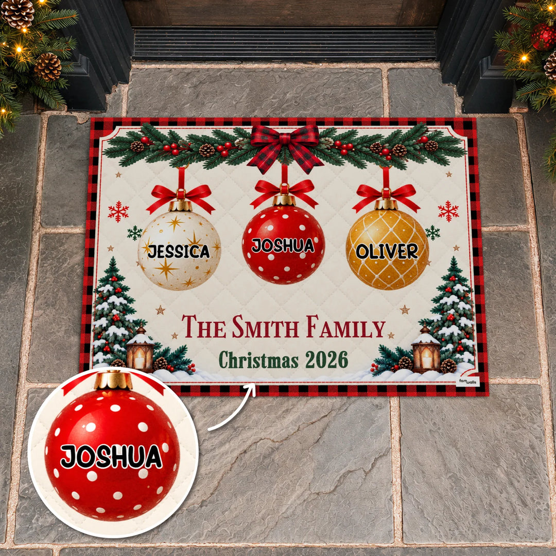 Personalized Doormat "Christmas Family" as a gift for families: Christmas ornaments with names and family name, famwalls