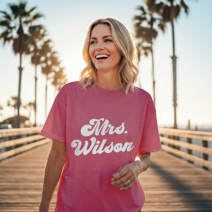 Personalized Oversized T-Shirt "Mrs"