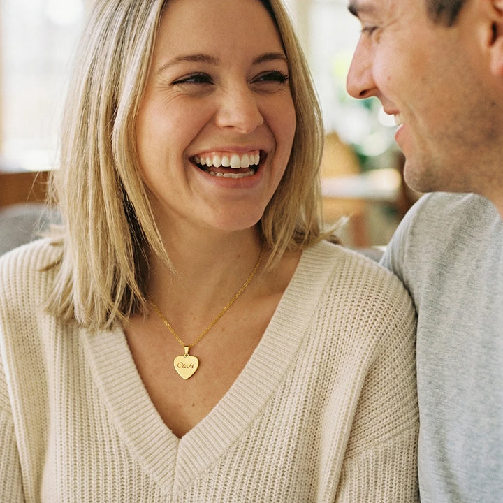 Personalized Heart Necklace "Love"