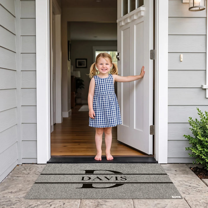Personalized Doormat "Initial"