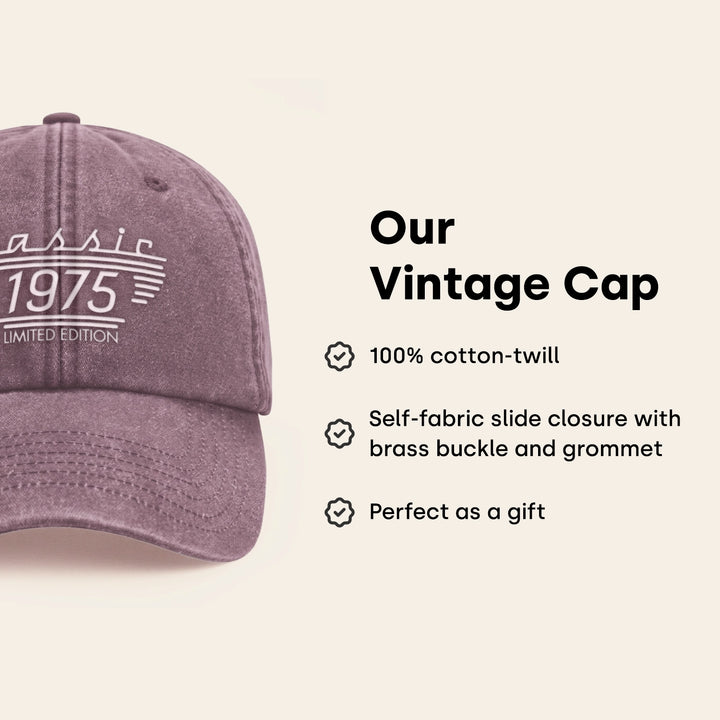 Maroon vintage cap made of 100% cotton twill with self-fabric slide closure and brass buckle