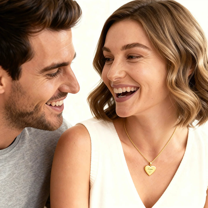 Personalized Heart Necklace "Love"