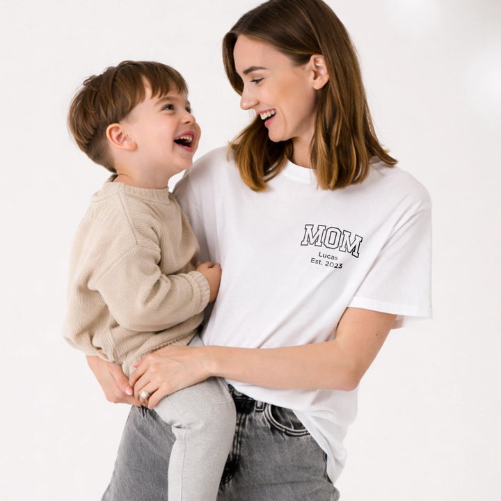 Personalized Oversized T-Shirt "Mom"