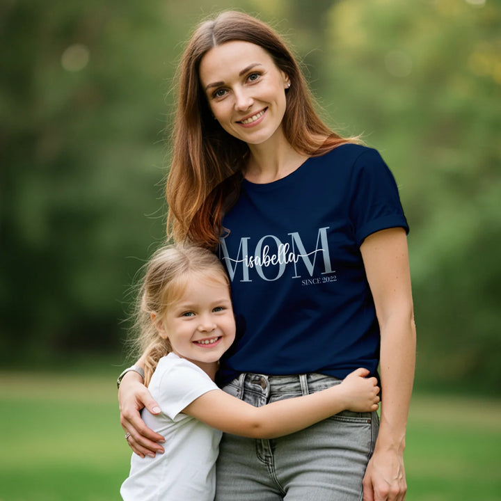 Personalized T-Shirt "Mom"