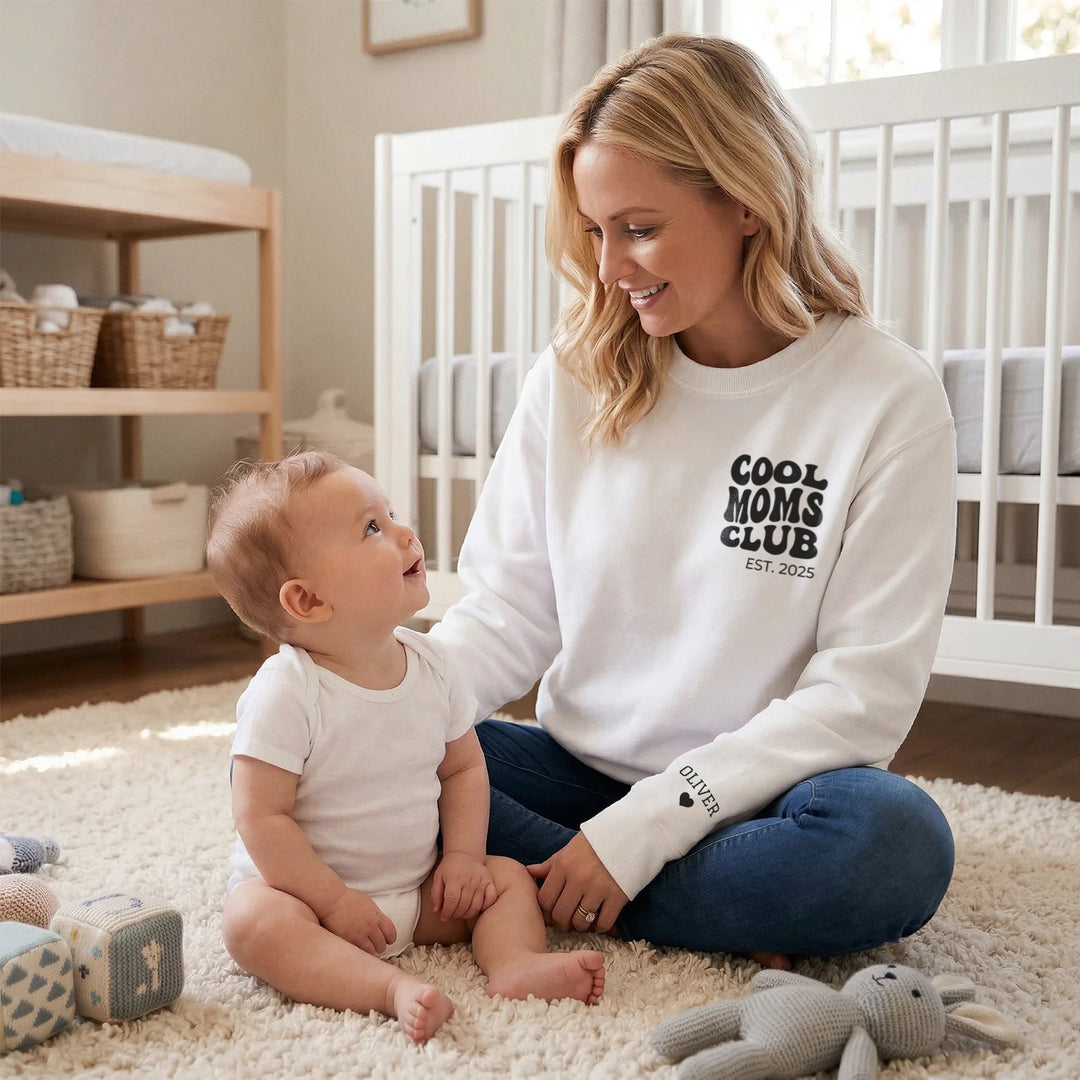 Personalized Sweater "Cool Moms Club" with Sleeve Print