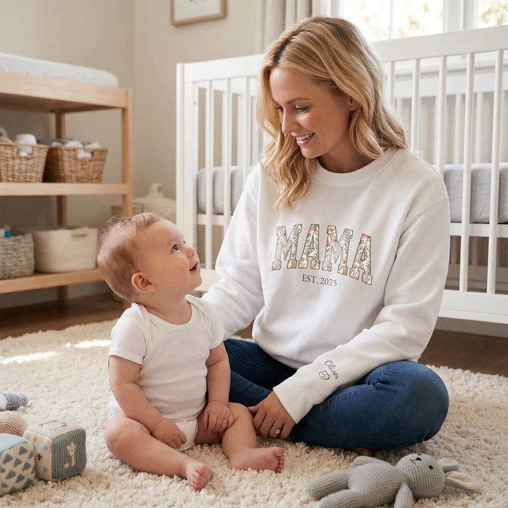 Personalized Sweater "MAMA" Flowers