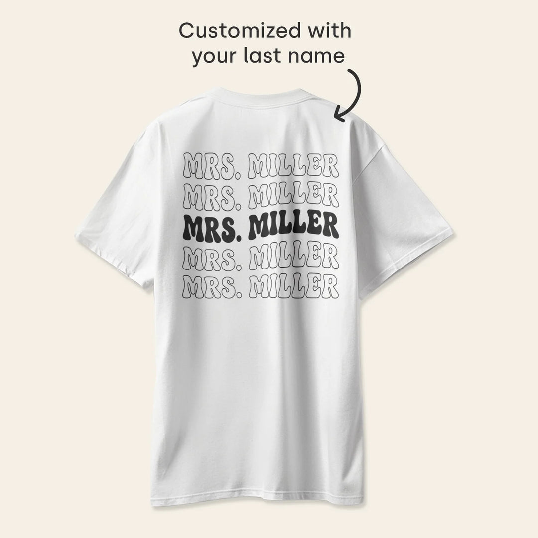 Personalized Oversized T-Shirt "Retro Mrs."